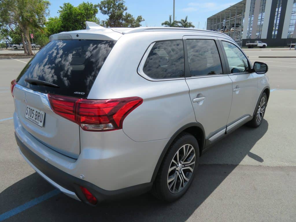 Mitsubishi Outlander LS