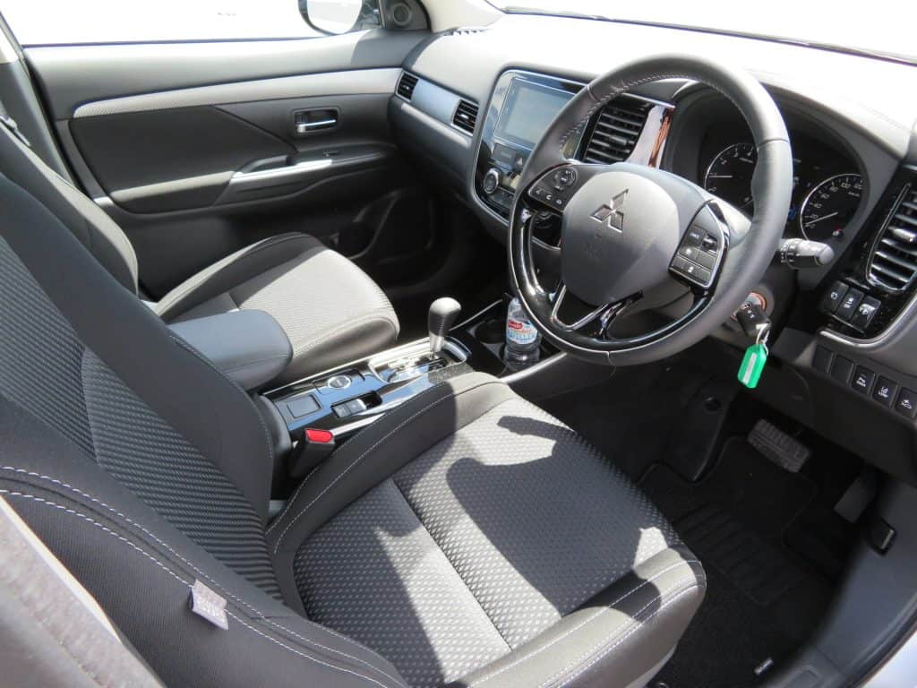 Mitsubishi Outlander LS