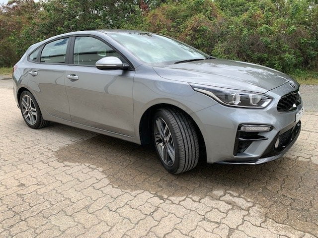 Kia cerato 2019 год