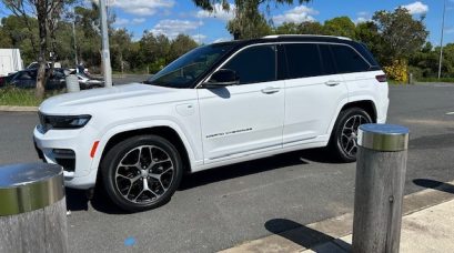 Jeep Grand Cherokee Summit Reserve Hybrid